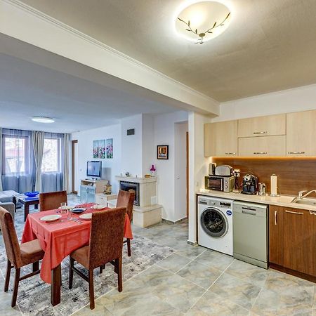 Bright And Spacious 2-Bdr Apartment With Balcony By Flat Mаnager Pamporovo Dış mekan fotoğraf